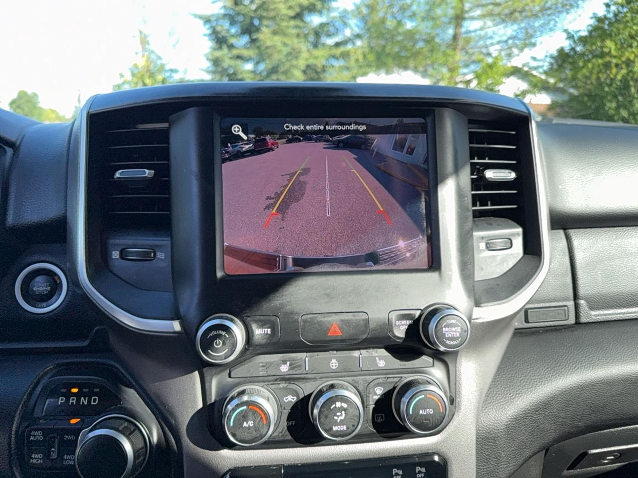 2019 RAM 1500 BIG HORN-5.7L-4X4-HEATED SEATS/WHEEL-20" RIMS Photo