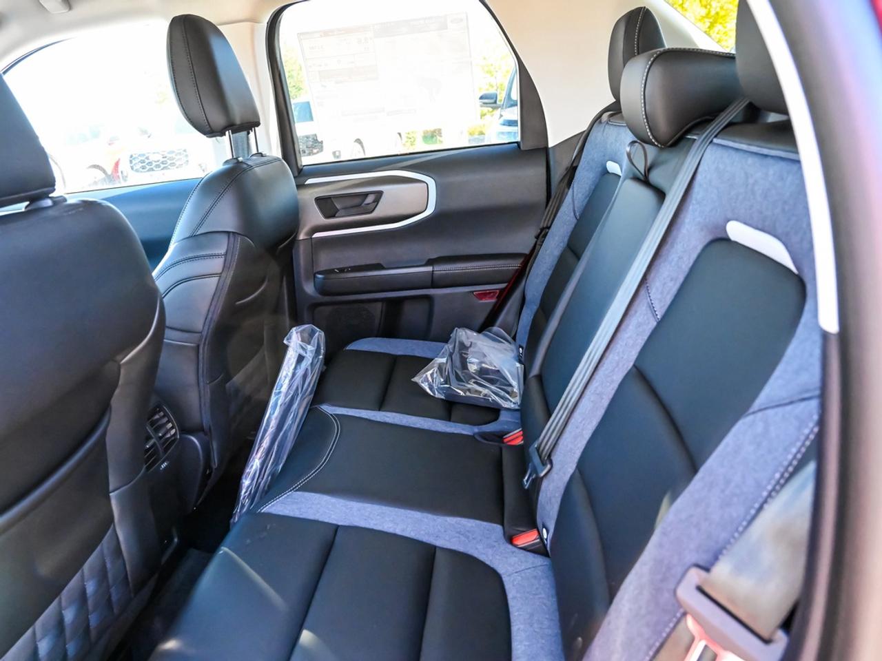 2026 Ford Bronco Sport Outer Banks Photo