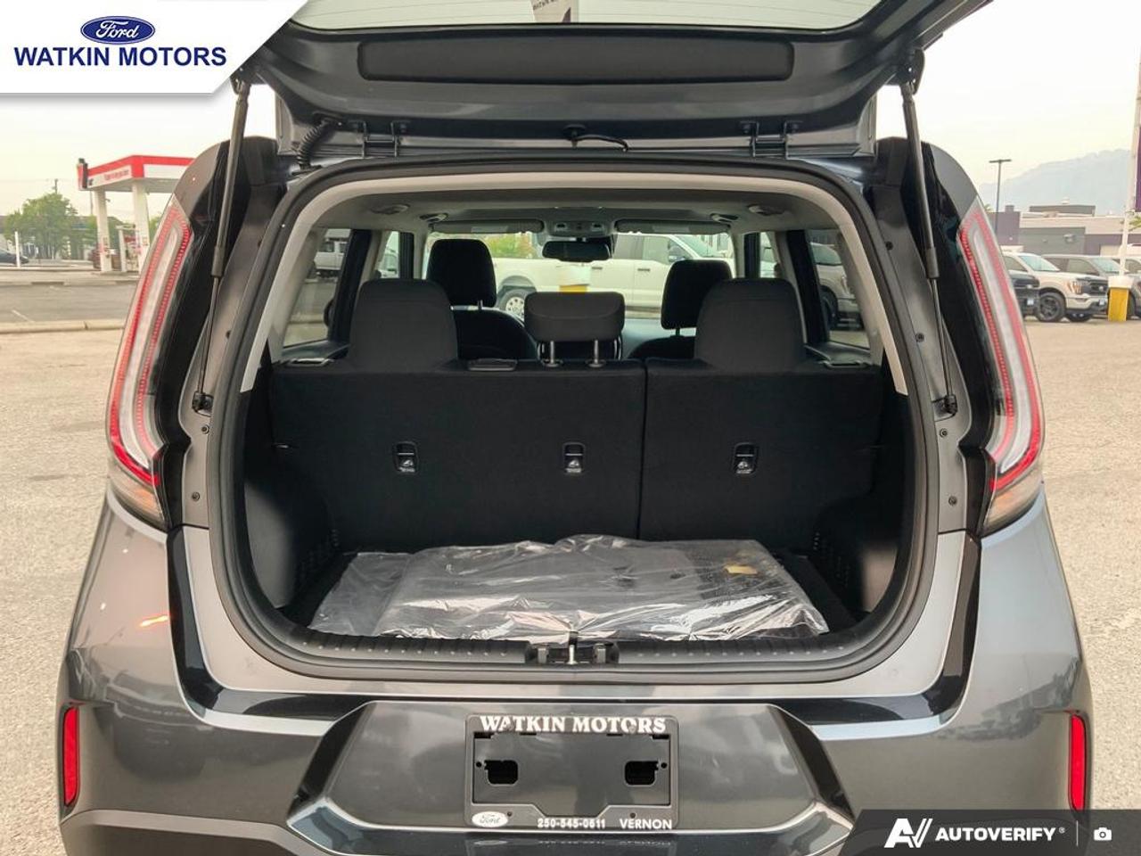2023 Kia Soul EX Photo14