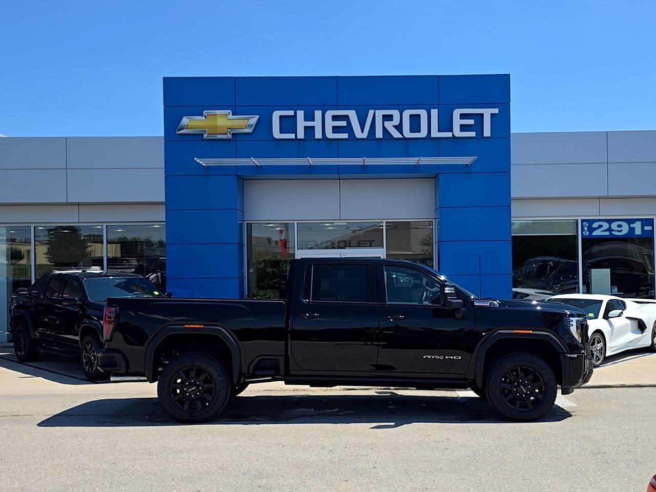 2026 GMC Sierra 2500 HD Crew Cab Standard Box 4-Wheel Drive AT4 Photo