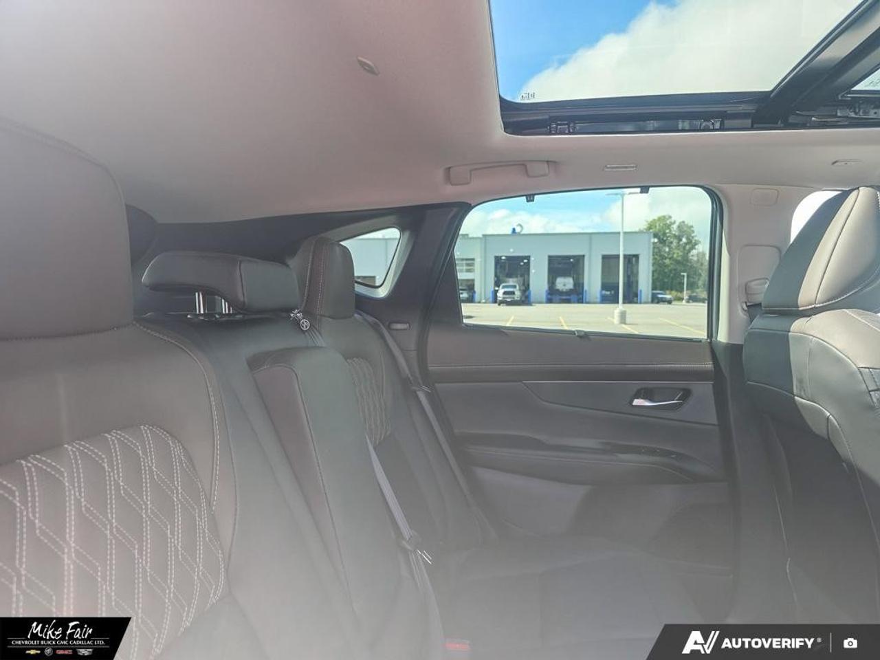 2025 Nissan Murano AWD PLATINUM Photo