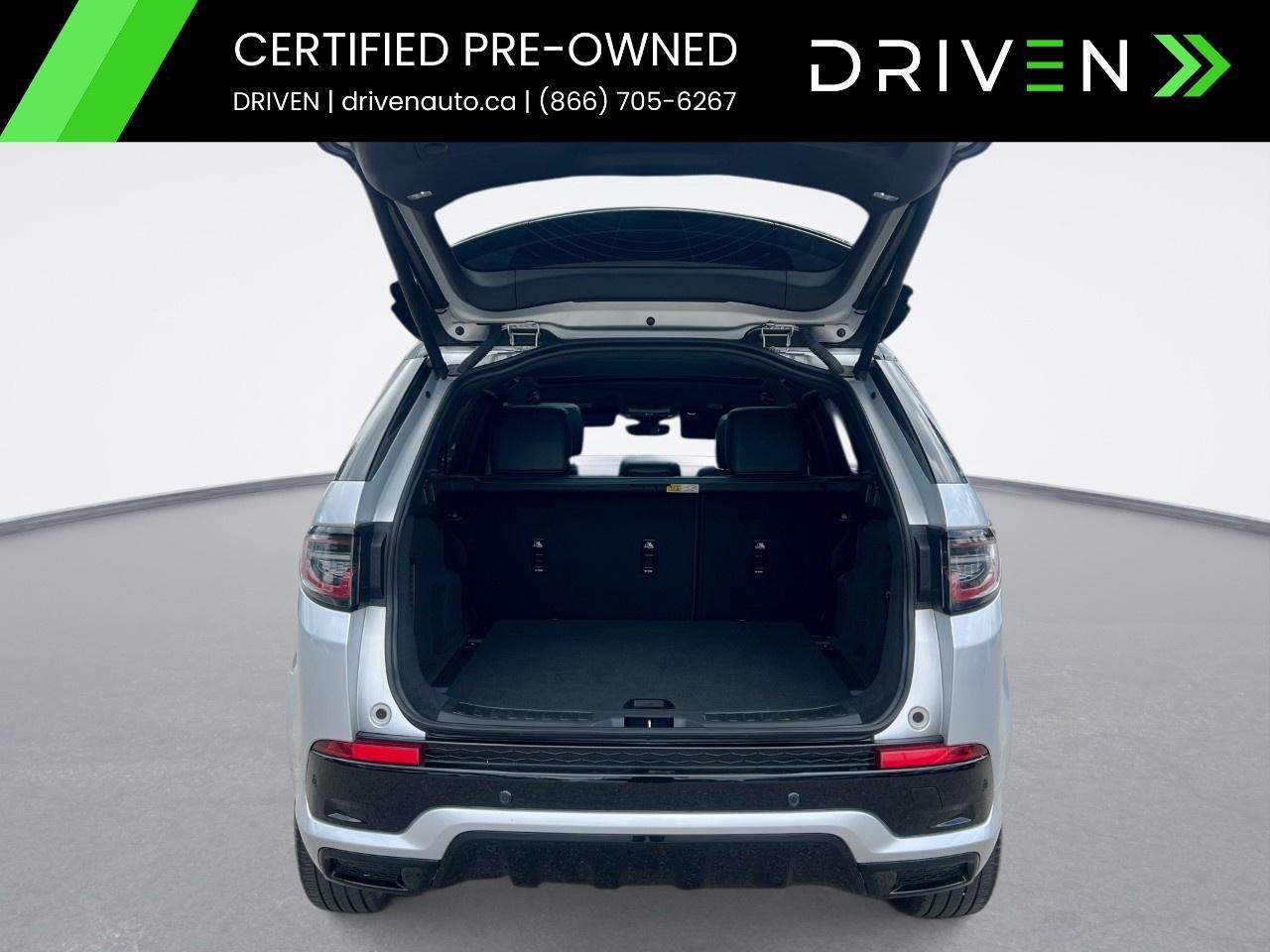 2023 Land Rover Discovery Sport R-Dynamic SE 4WD Photo