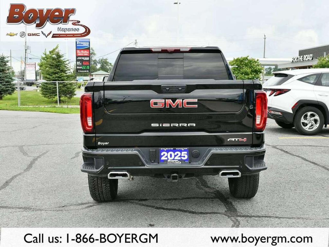 2025 GMC Sierra 1500 Crew Cab Short Box 4-Wheel Drive AT4 Photo4
