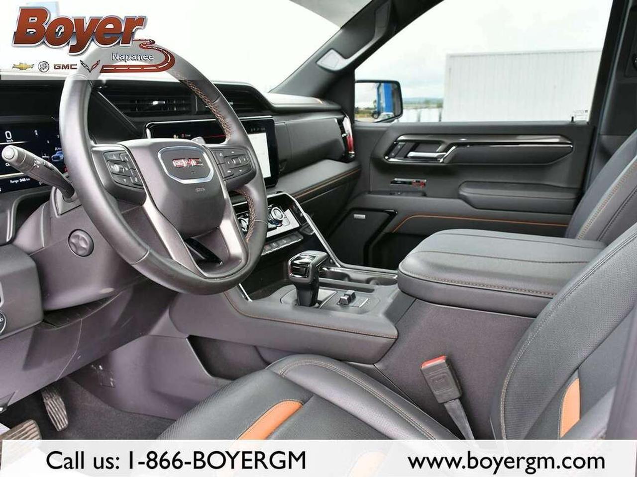 2025 GMC Sierra 1500 Crew Cab Short Box 4-Wheel Drive AT4 Photo