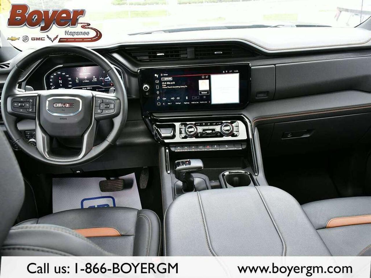 2025 GMC Sierra 1500 Crew Cab Short Box 4-Wheel Drive AT4 Photo