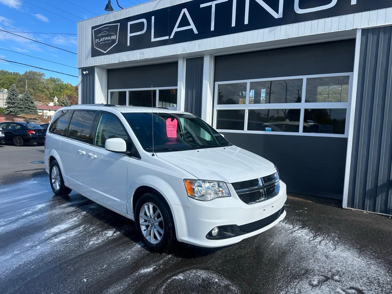 2018 Dodge Grand Caravan CVP/SXT Photo