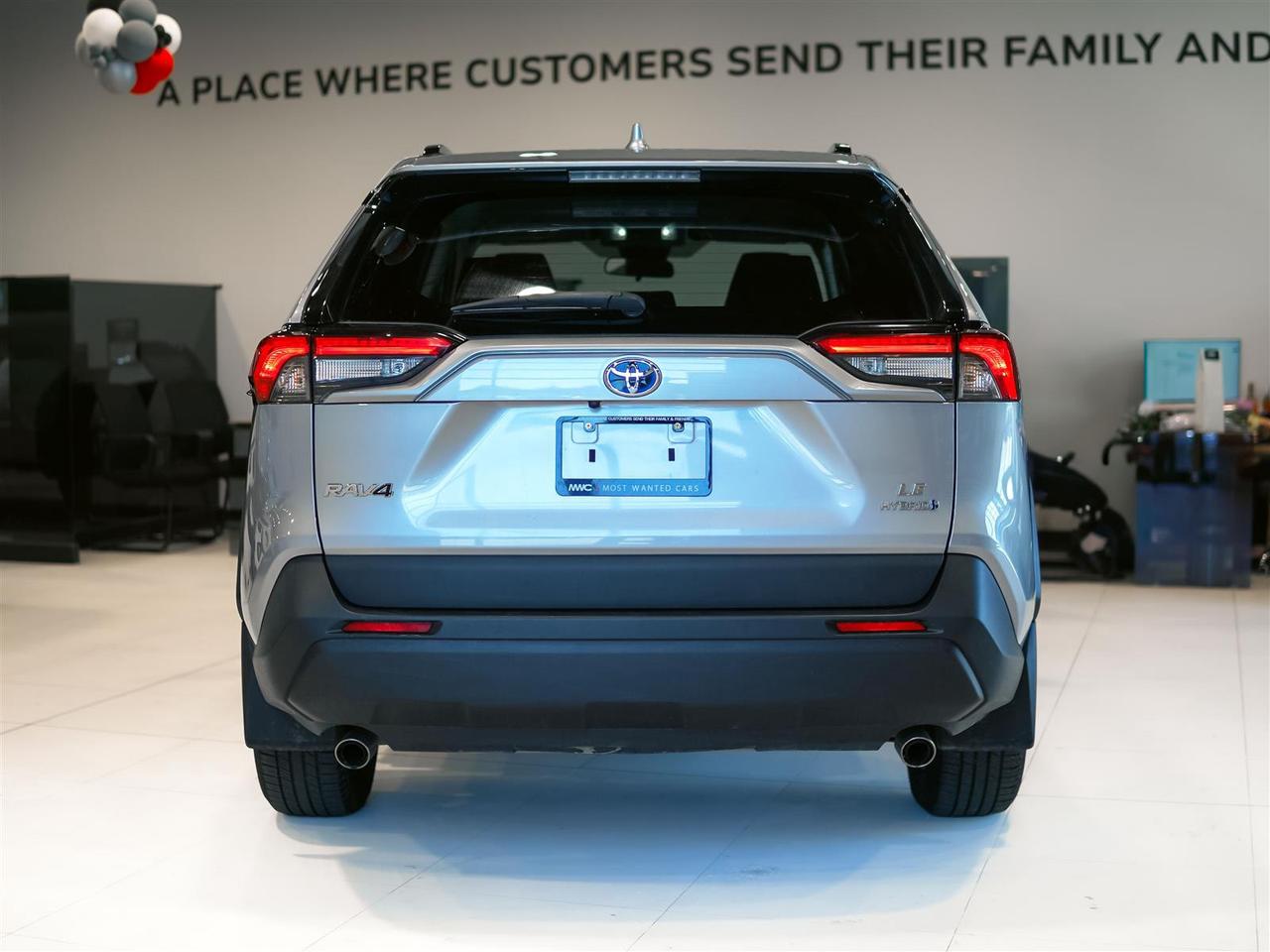 2023 Toyota RAV4 Hybrid HYBRID LE AWD | TOYOTA SERVICED | NO ACCIDENTS Photo