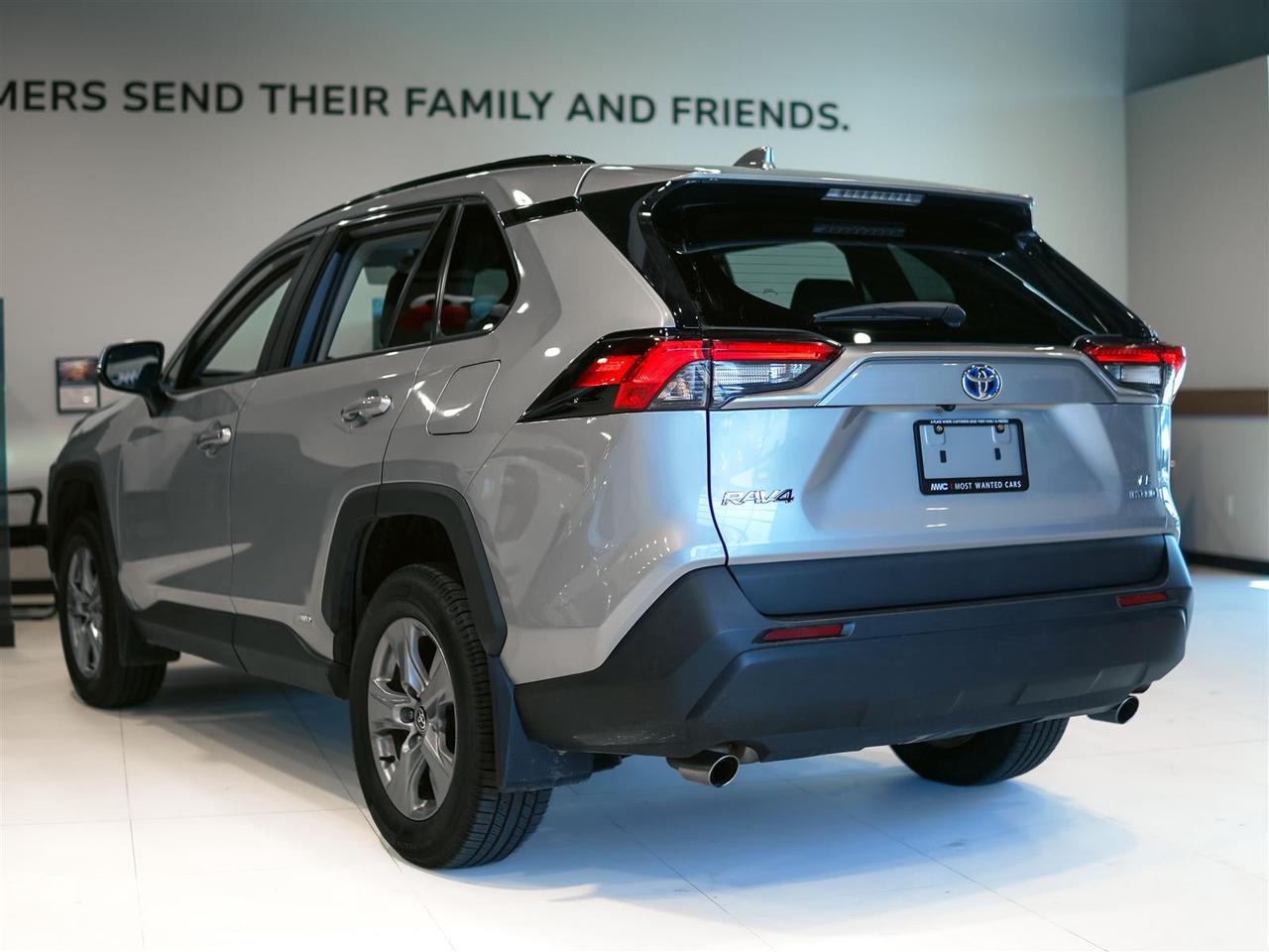 2023 Toyota RAV4 Hybrid HYBRID LE AWD | TOYOTA SERVICED | NO ACCIDENTS Photo