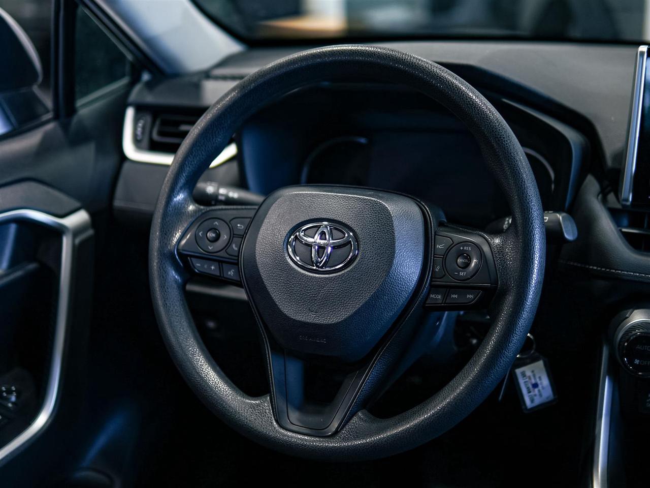 2023 Toyota RAV4 Hybrid HYBRID LE AWD | TOYOTA SERVICED | NO ACCIDENTS Photo