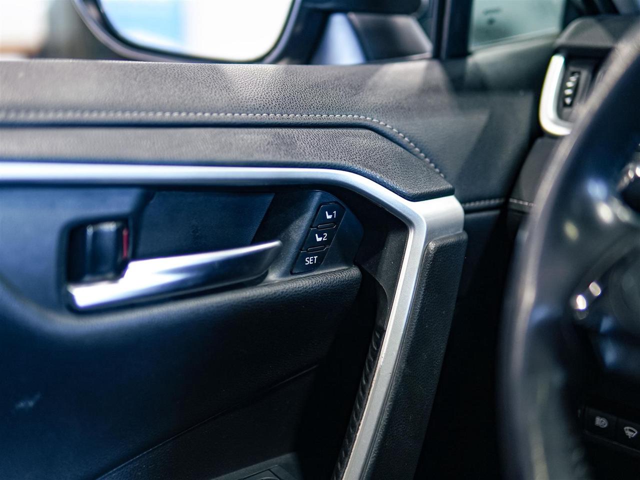 2019 Toyota RAV4 Hybrid HYBRID LIMITED AWD | NO ACCIDENTS Photo