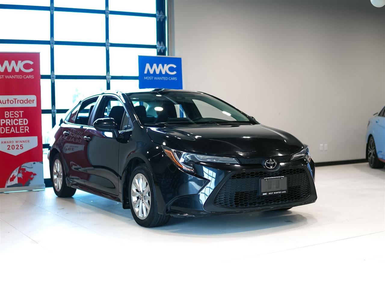 2022 Toyota Corolla LE | UPGRADE | SUNROOF | NO ACCIDENTS Photo
