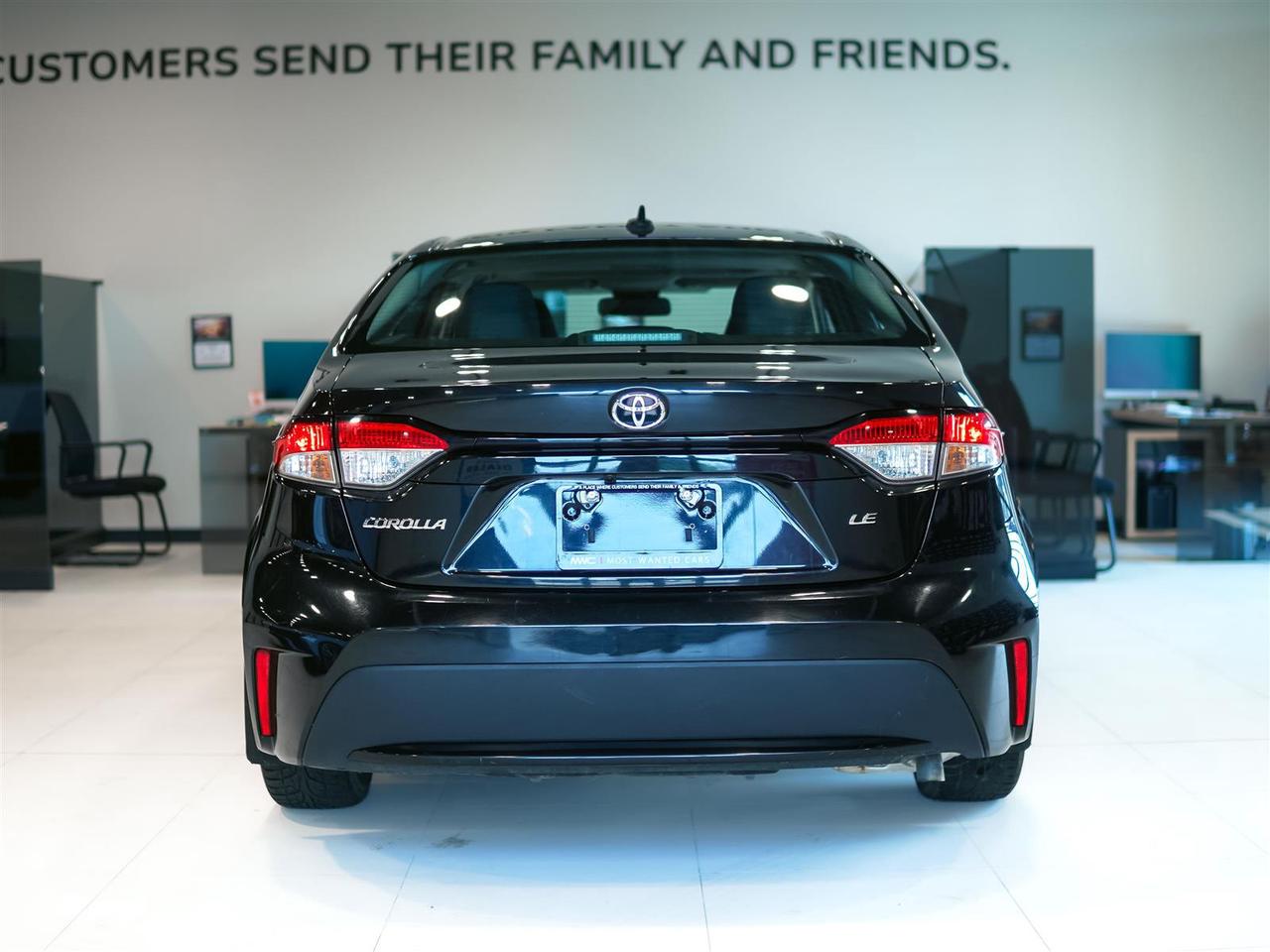 2022 Toyota Corolla LE | UPGRADE | SUNROOF | NO ACCIDENTS Photo