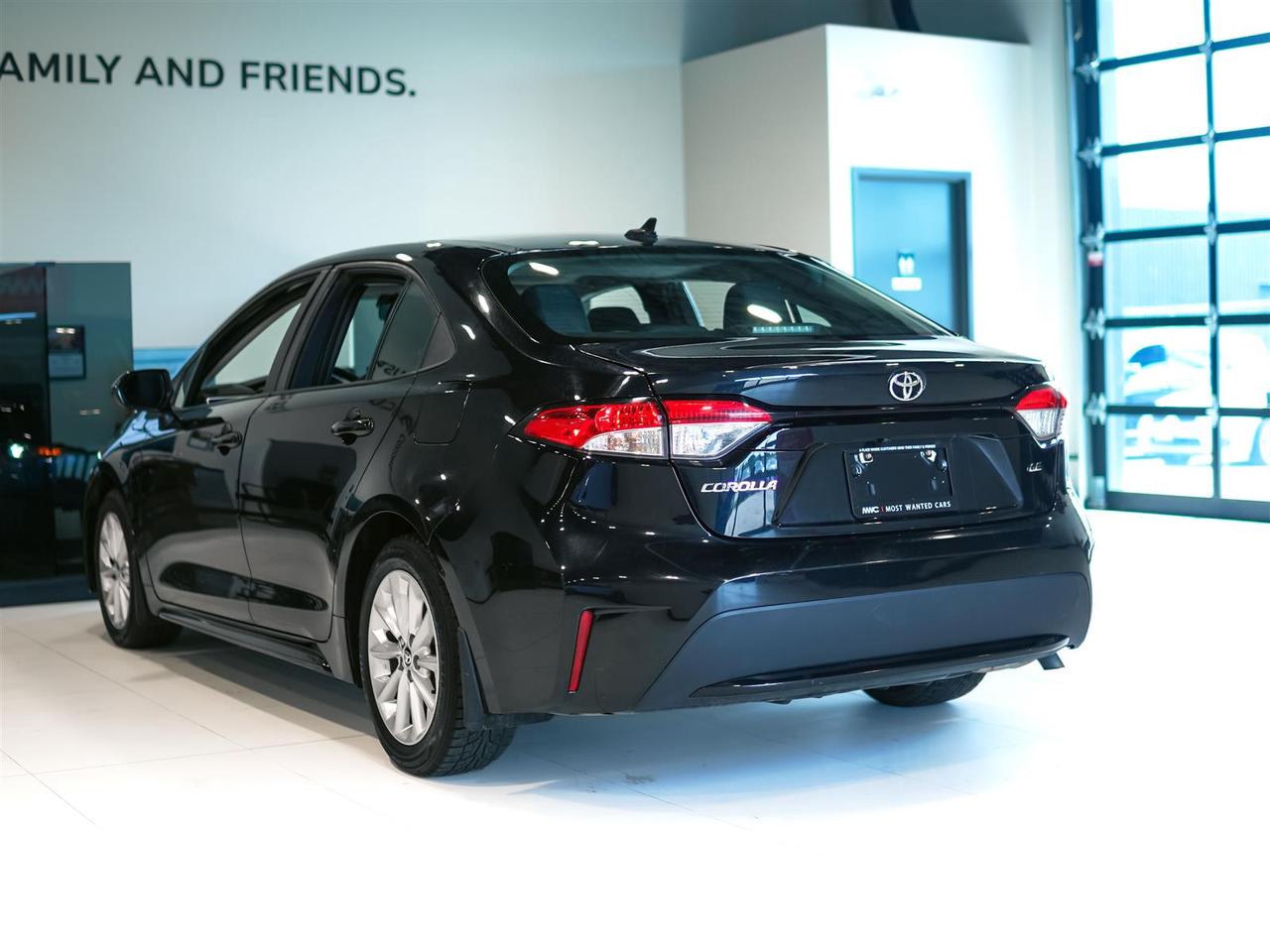 2022 Toyota Corolla LE | UPGRADE | SUNROOF | NO ACCIDENTS Photo