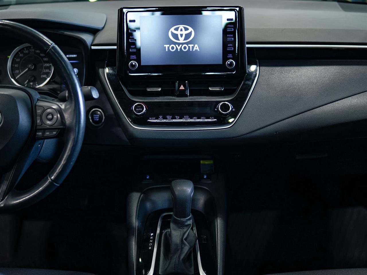 2022 Toyota Corolla LE | UPGRADE | SUNROOF | NO ACCIDENTS Photo