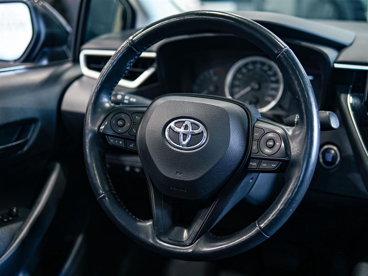 2022 Toyota Corolla LE | UPGRADE | SUNROOF | NO ACCIDENTS Photo