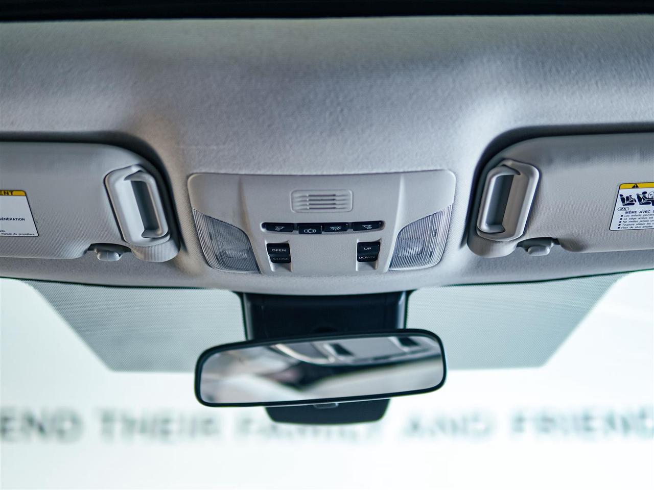 2022 Toyota Corolla LE | UPGRADE | SUNROOF | NO ACCIDENTS Photo
