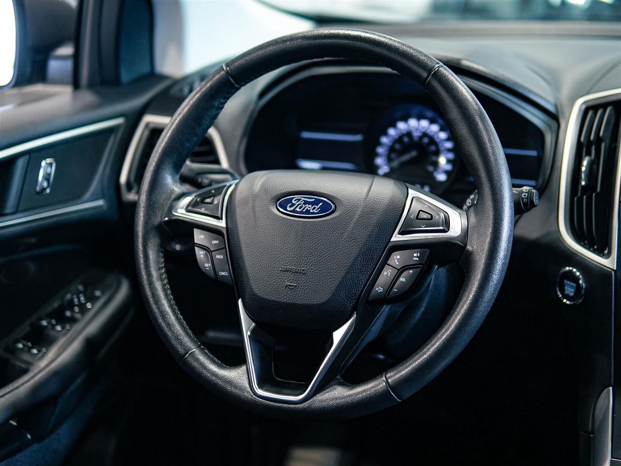 2022 Ford Edge SEL AWD | 12 INCH SCREEN | NO ACCIDENTS Photo