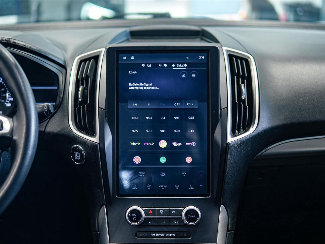 2022 Ford Edge SEL AWD | 12 INCH SCREEN | NO ACCIDENTS Photo