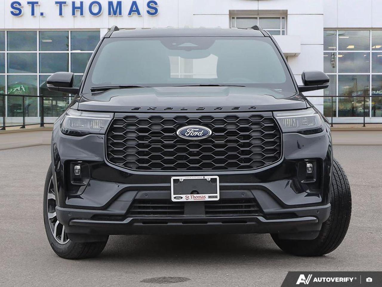 2025 Ford Explorer ST-Line Photo