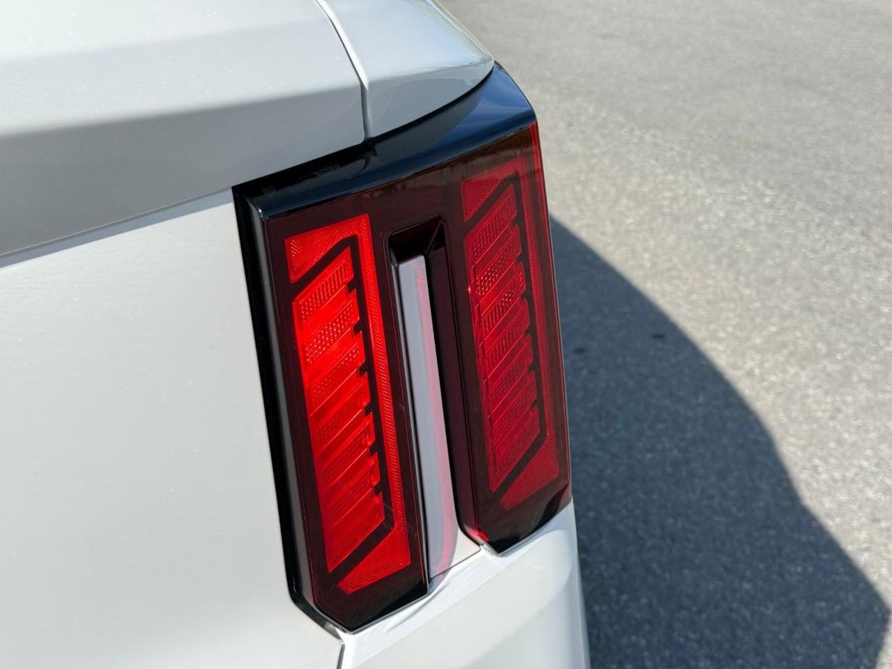 2026 Kia Sorento Hybrid EX AWD Photo