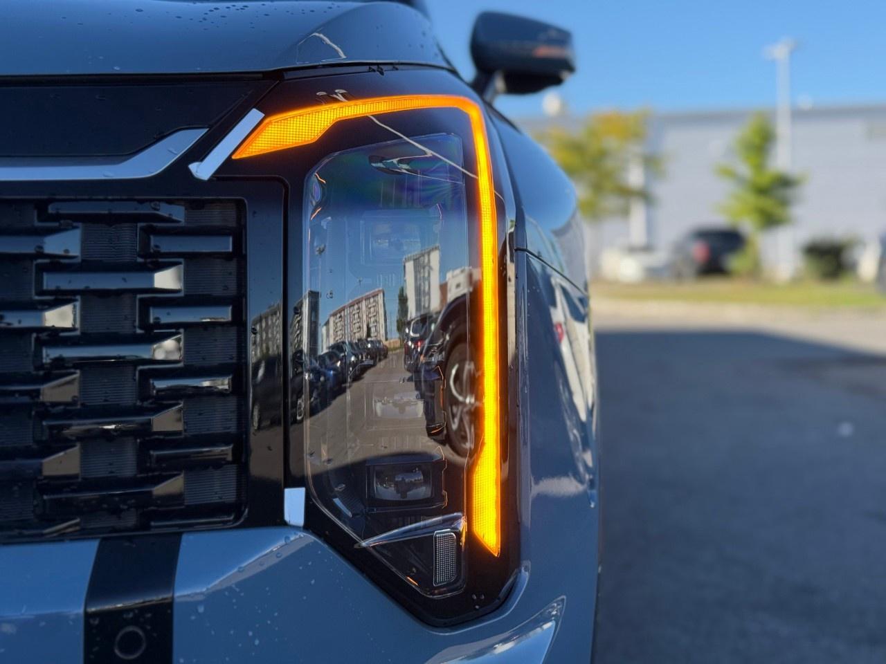 2027 Kia Sportage Hybrid SX AWD w/Black Interior Photo