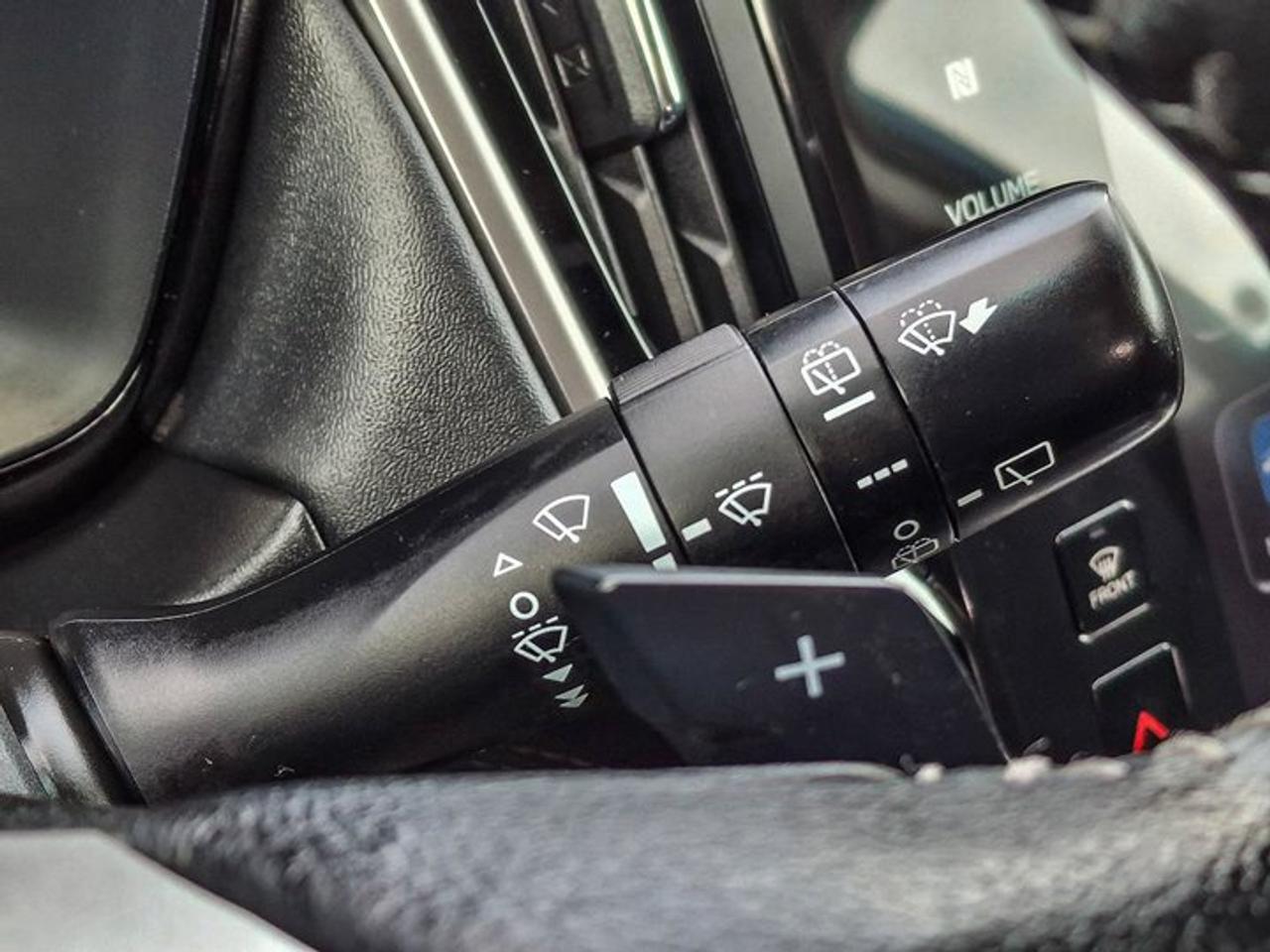 2022 Subaru Outback Touring AWD | Heated Seats | Sunroof | Carplay + Android Auto | Eyesight | Blind Spot Monitor & More Photo