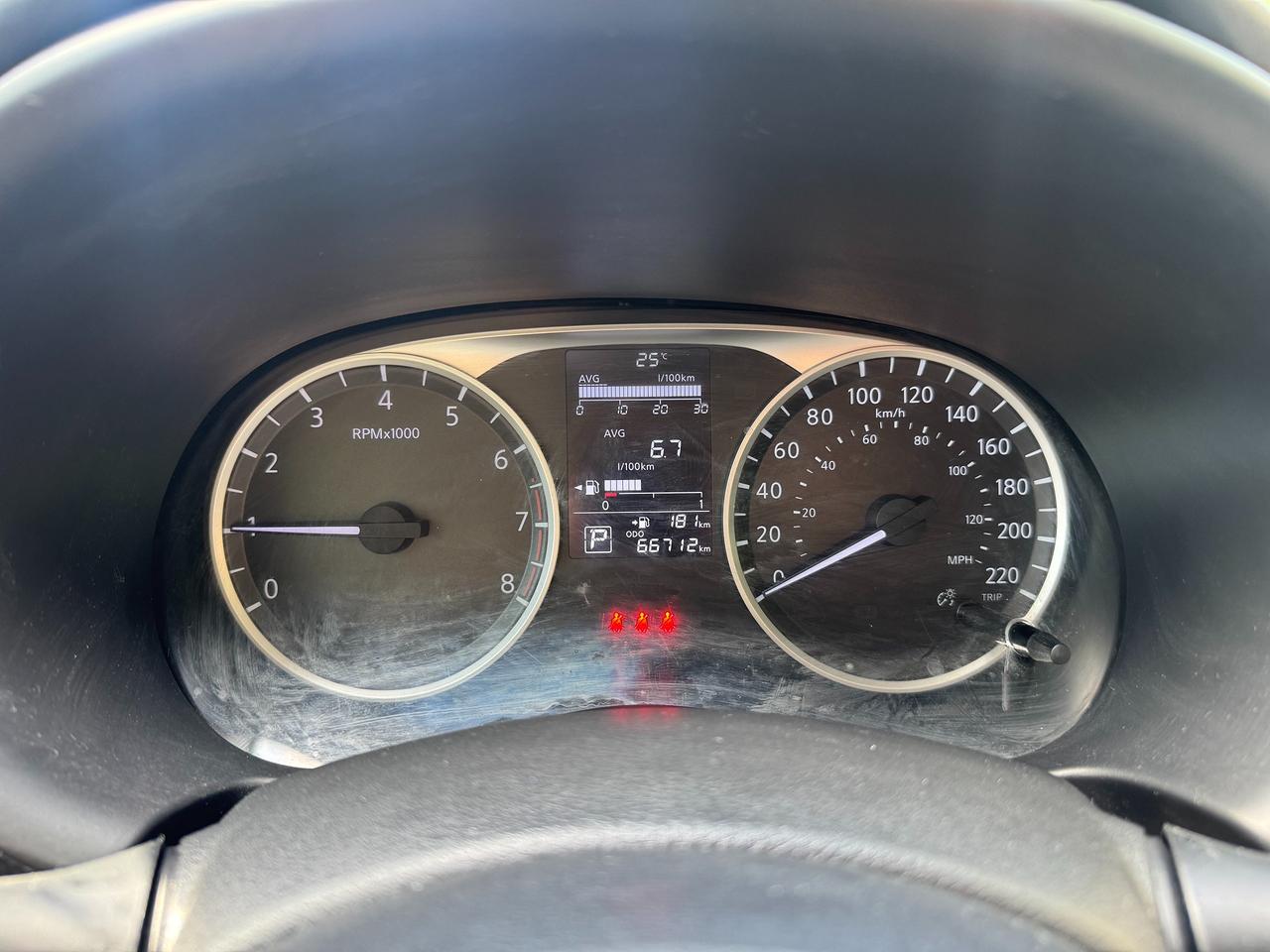 2021 Nissan Kicks S Photo