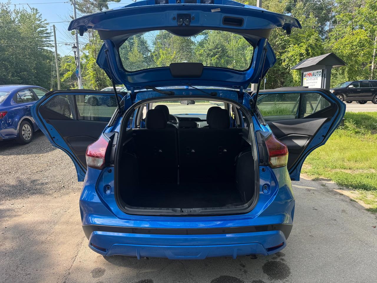 2021 Nissan Kicks S Photo