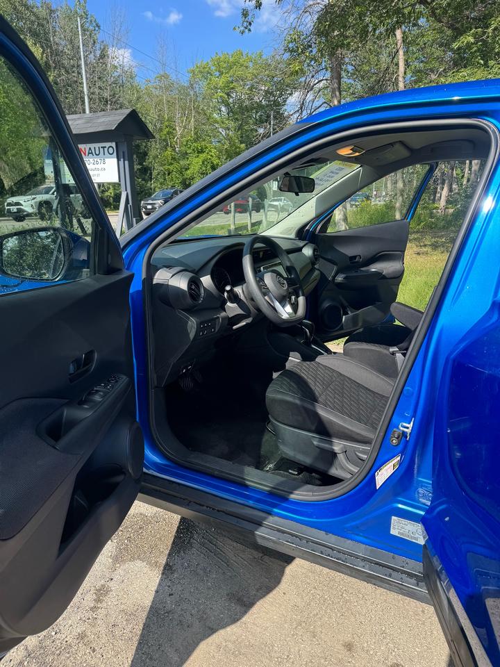 2021 Nissan Kicks S Photo