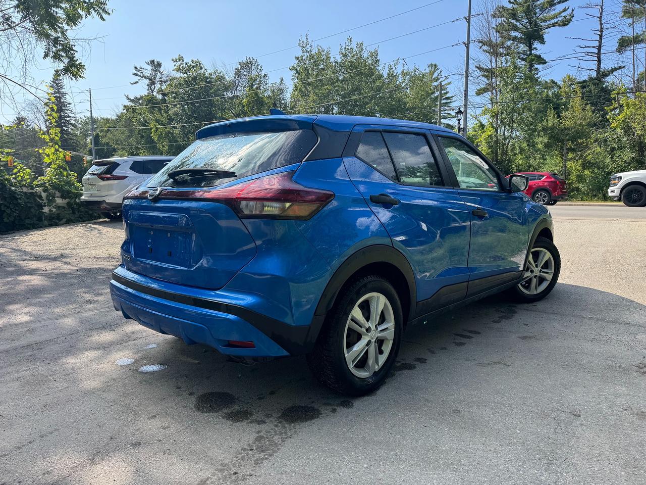 2021 Nissan Kicks S Photo
