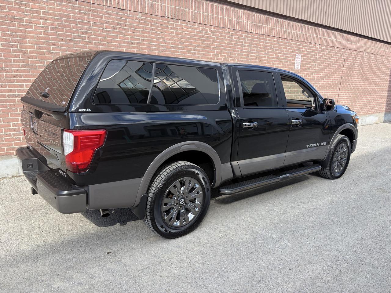 2019 Nissan Titan Platinum Photo