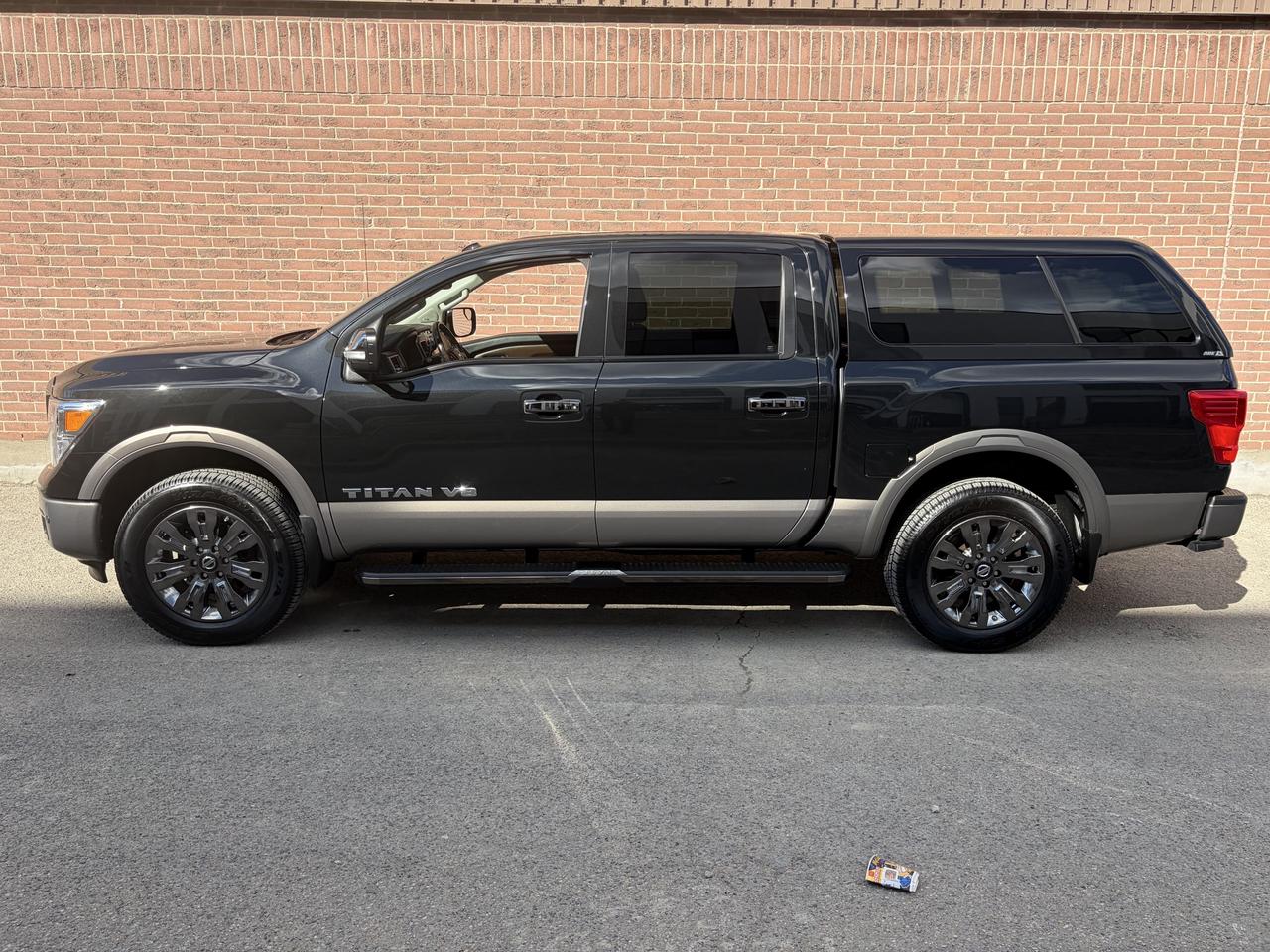 2019 Nissan Titan Platinum Photo