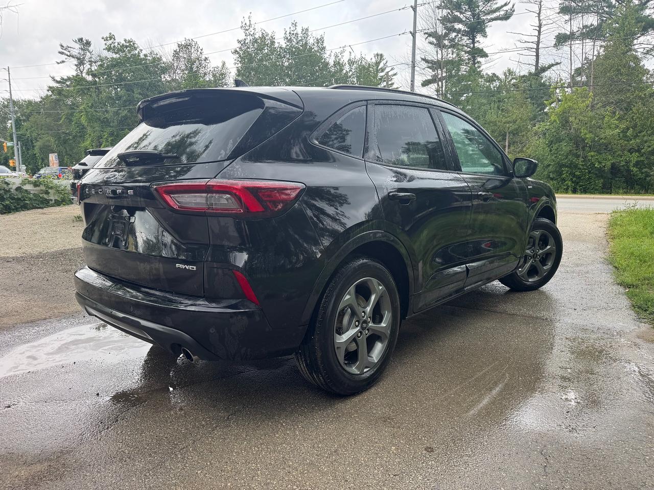 2024 Ford Escape ST-Line Photo