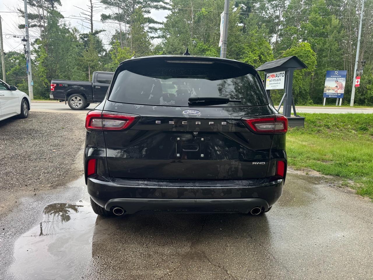 2024 Ford Escape ST-Line Photo