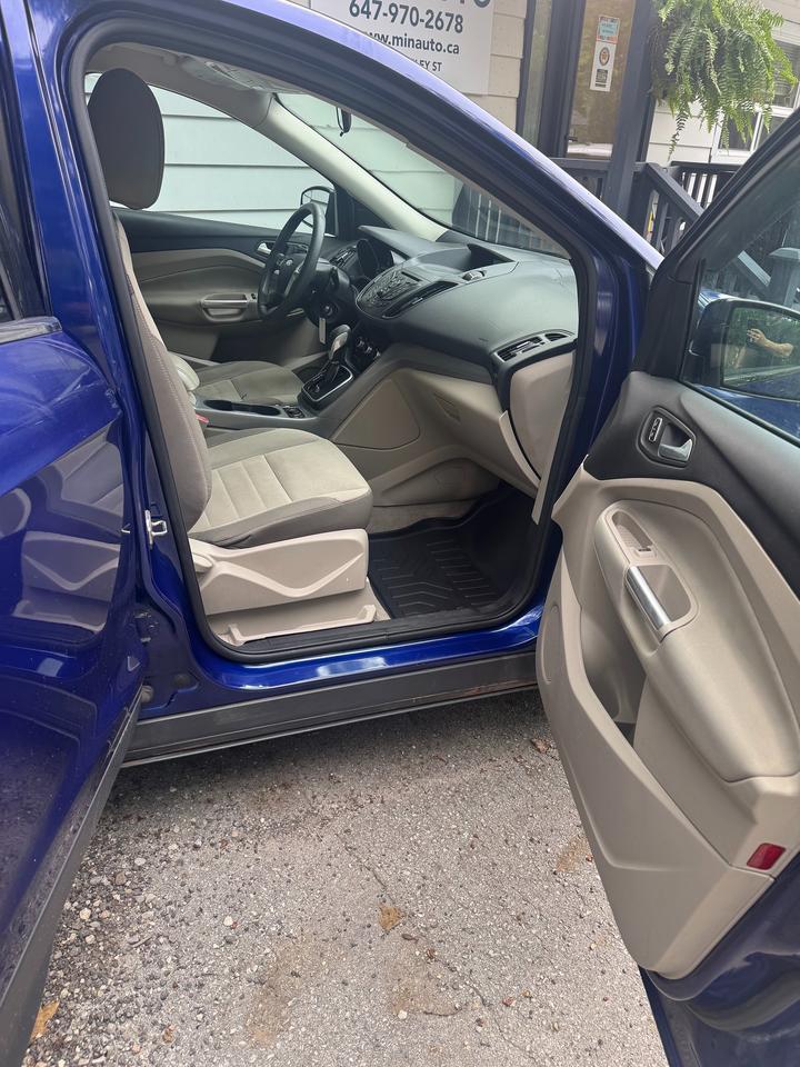 2013 Ford Escape SE Photo