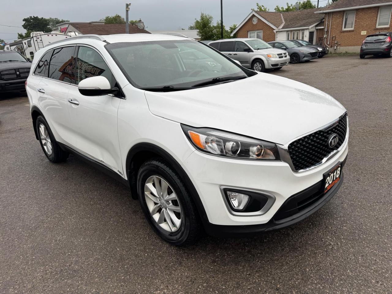 2018 Kia Sorento LX, NO ACCIDENTS, 4 CYLINDER, CERTIFIED Photo