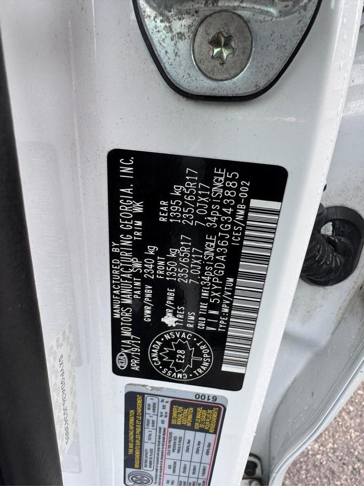 2018 Kia Sorento LX, NO ACCIDENTS, 4 CYLINDER, CERTIFIED Photo