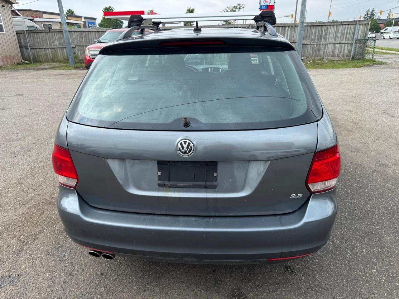 2011 Volkswagen Golf Wagon AS IS, Trendline, MANUAL, RUNS WELL Photo