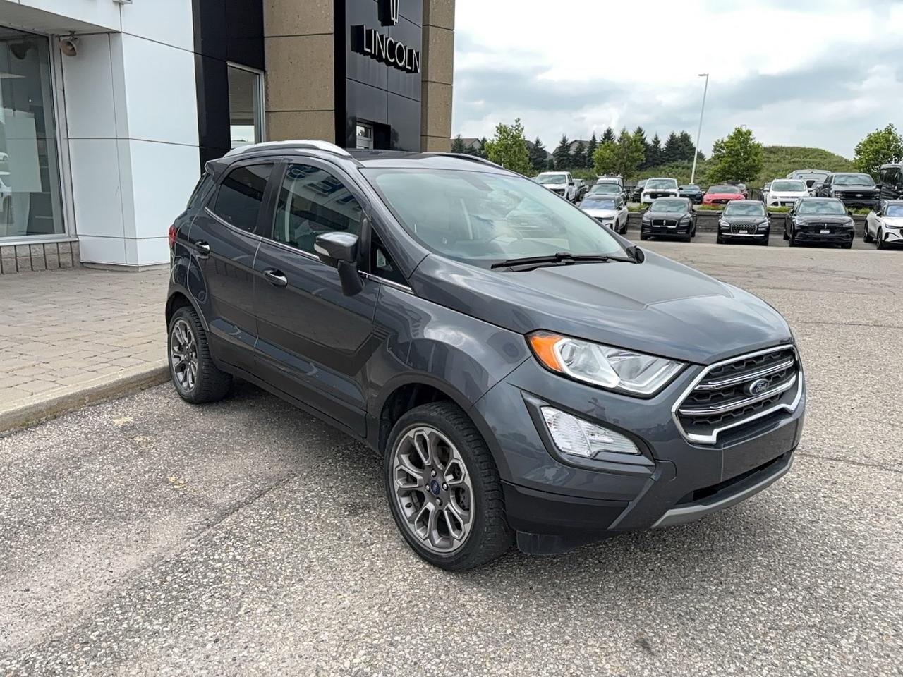 2022 Ford EcoSport TITANIUM, HEATED WHEEL, 17'S, SPORT DECAL! LOW KMS Photo