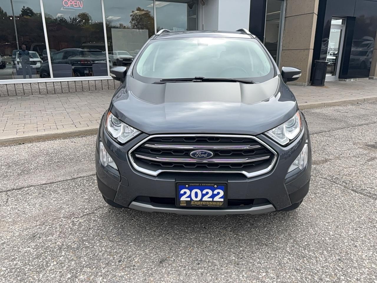 2022 Ford EcoSport TITANIUM, HEATED WHEEL, 17'S, SPORT DECAL! LOW KMS Photo5