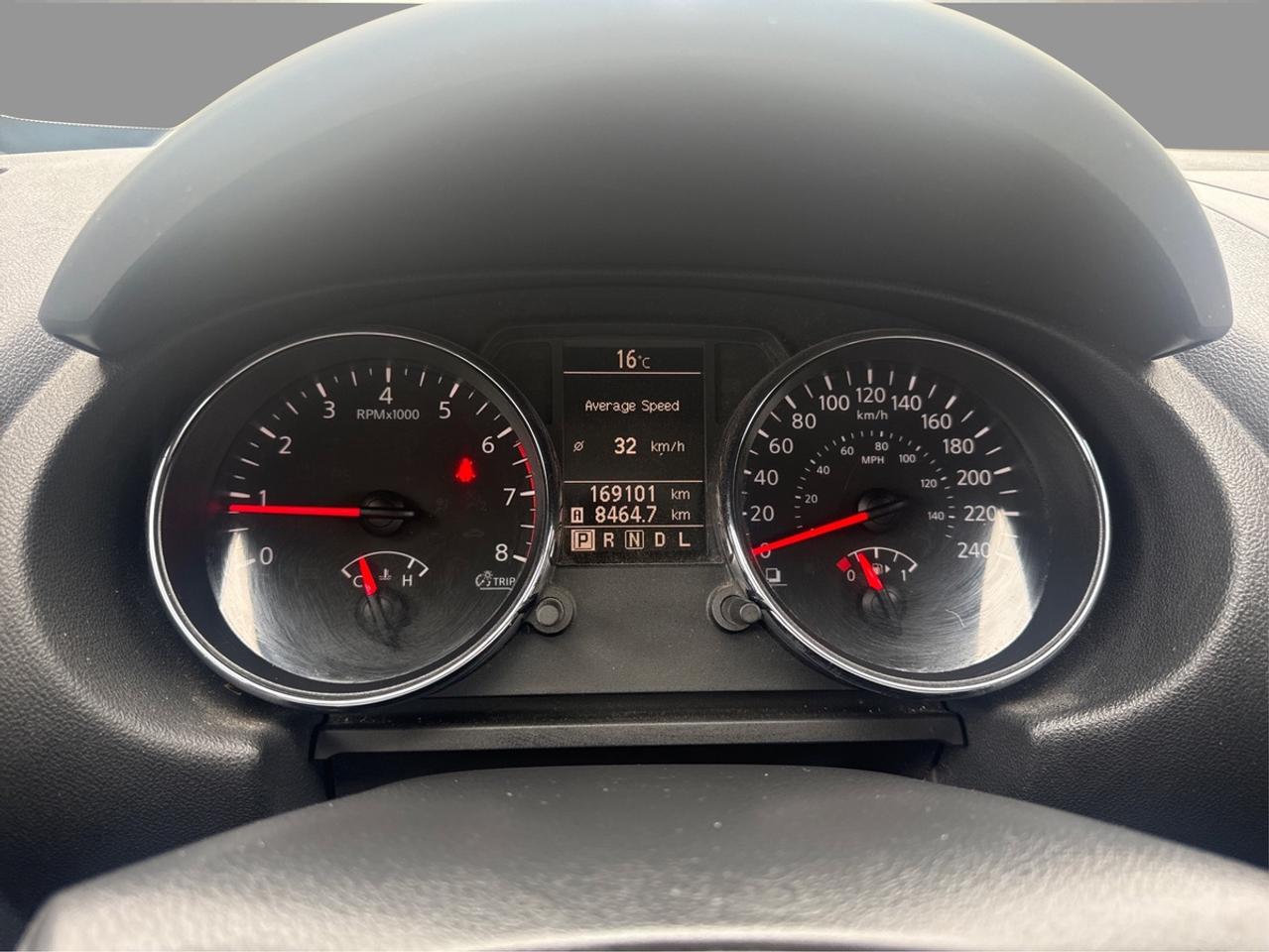 2011 Nissan Rogue SV Photo