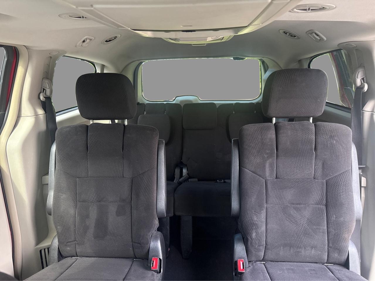 2013 Chrysler Town & Country TOURING Photo