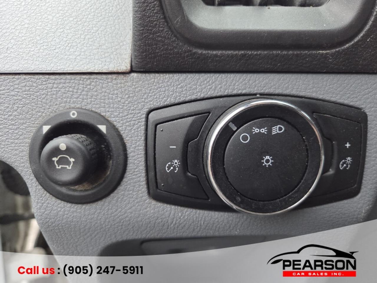 2017 Ford Transit T 150 Photo