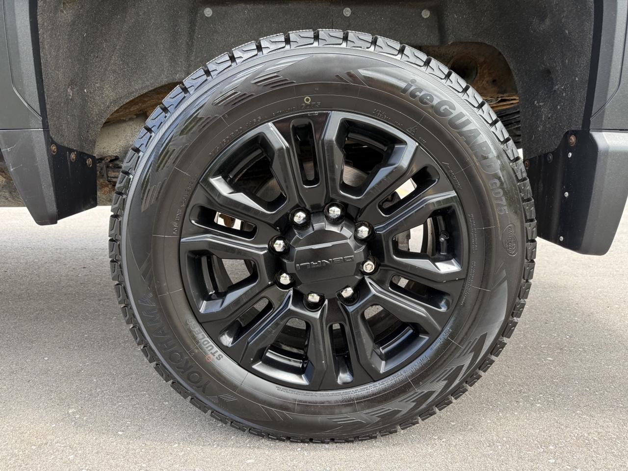 2021 GMC Sierra 2500 HD DENALI Photo