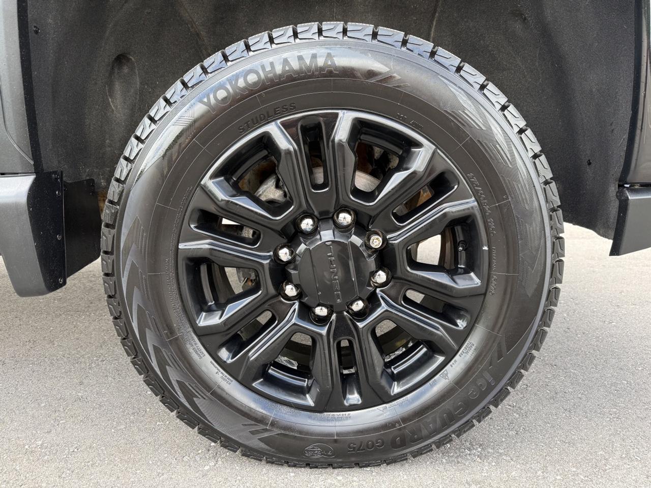 2021 GMC Sierra 2500 HD DENALI Photo