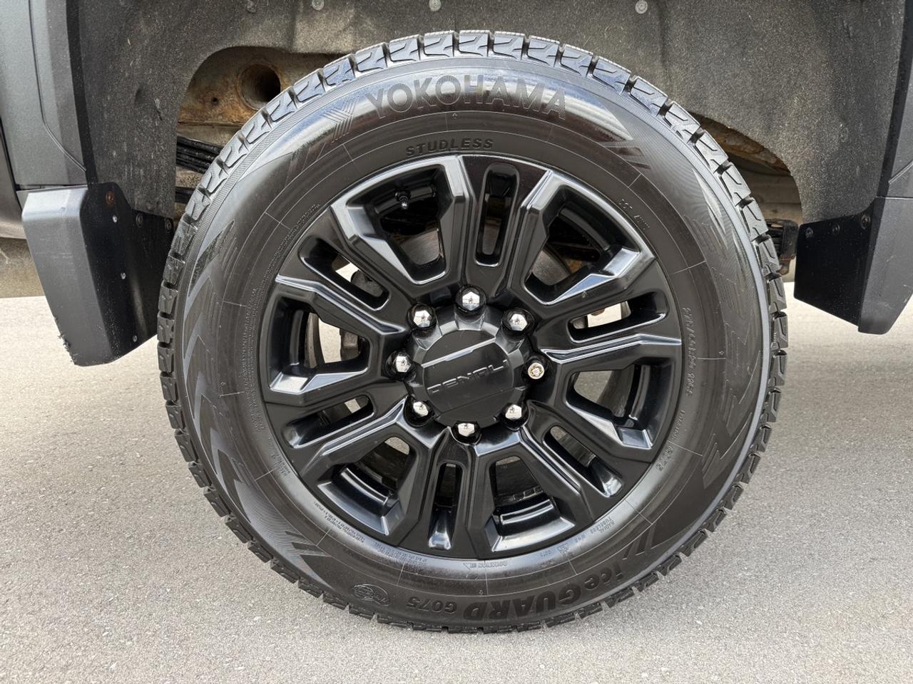 2021 GMC Sierra 2500 HD DENALI Photo