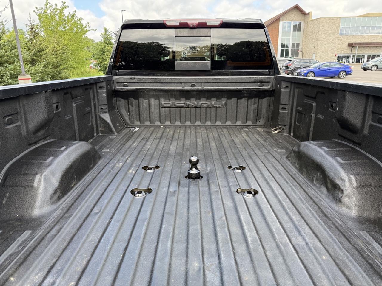 2021 GMC Sierra 2500 HD DENALI Photo