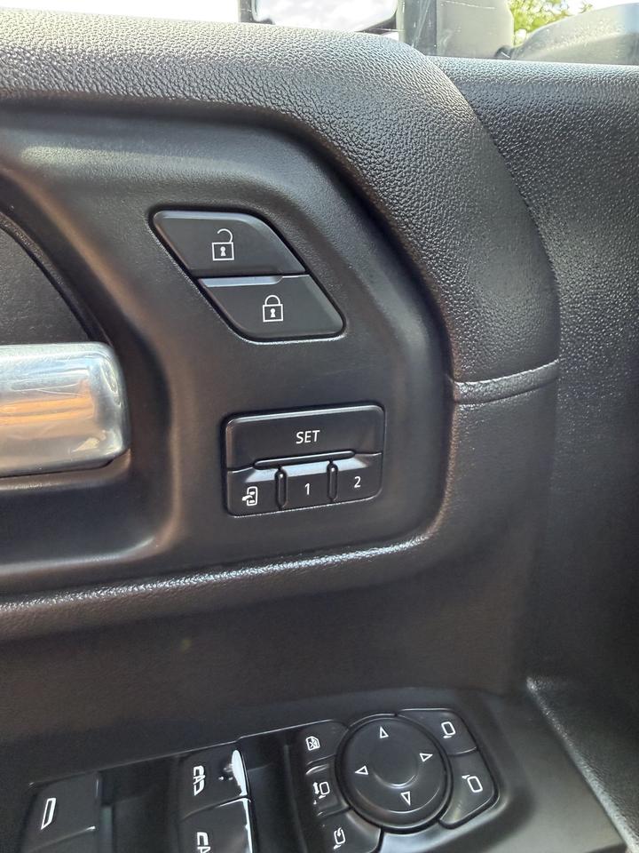 2021 GMC Sierra 2500 HD DENALI Photo
