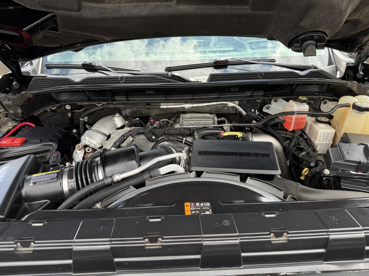 2021 GMC Sierra 2500 HD DENALI Photo