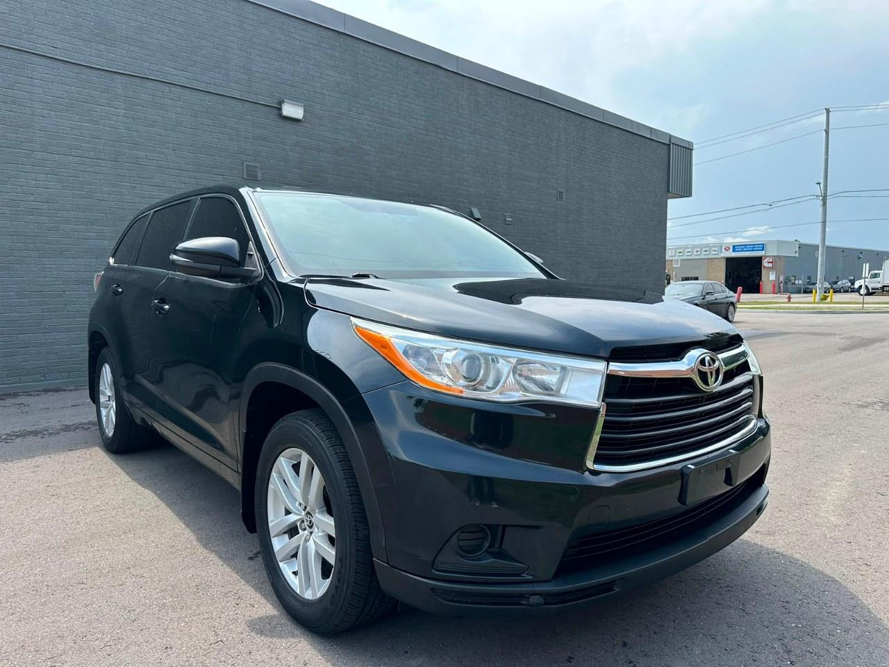 2016 Toyota Highlander AWD 4dr LE Photo0